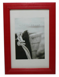 Ramka na zdjęcie 20x30 czerwona drewniana