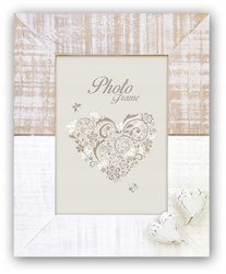 Ramka na zdjęcie 10x15 beżowo-biała z serduszkami