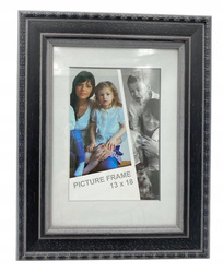 Ramka na zdjęcie 13x18 szara z kwiatowym zdobieniem